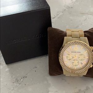Michael kors gold watch